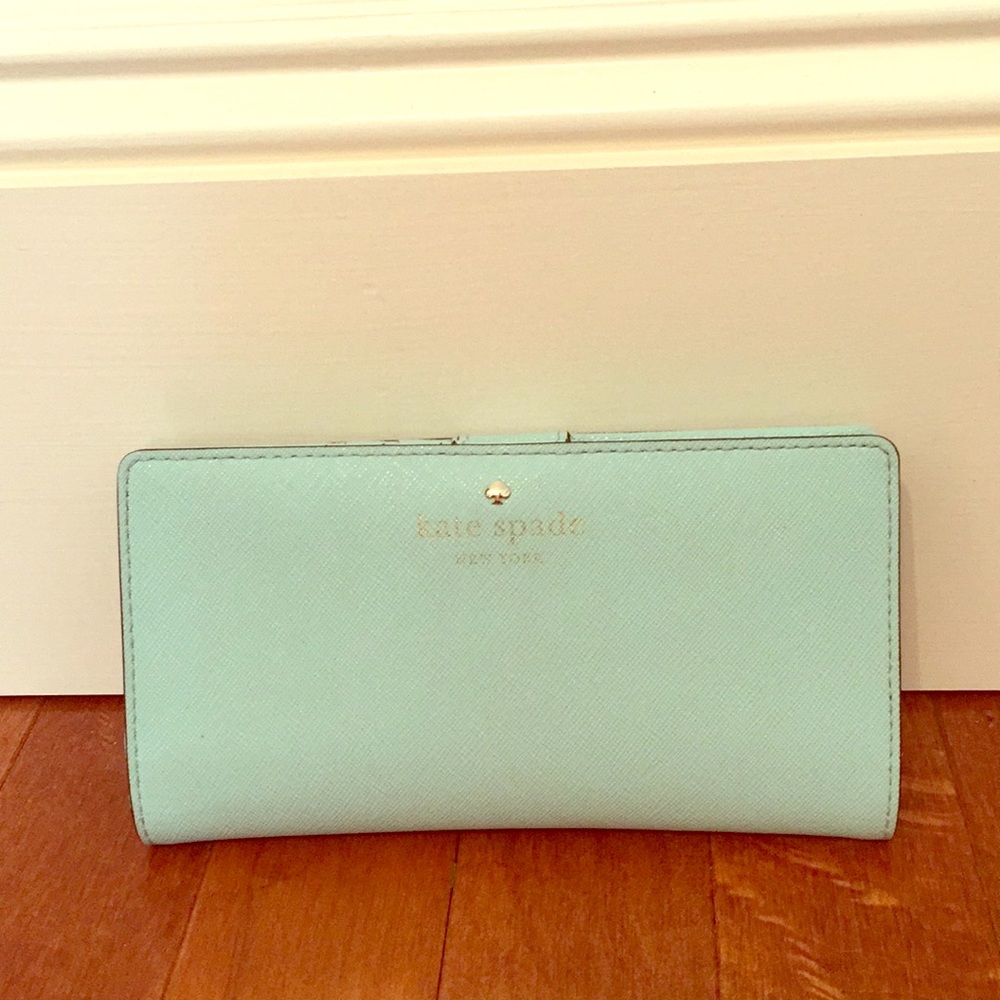 JUST REDUCED ‼️KATE SPADE MINT light blue wallet